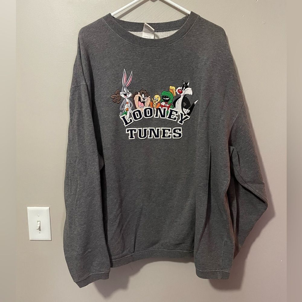 Looney Tunes sweatshirt